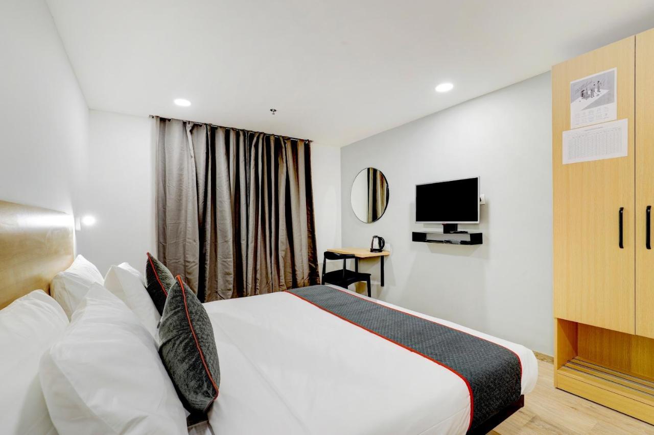 ホテル Super Townhouse Rajyash Rise Sarkhej エクステリア 写真